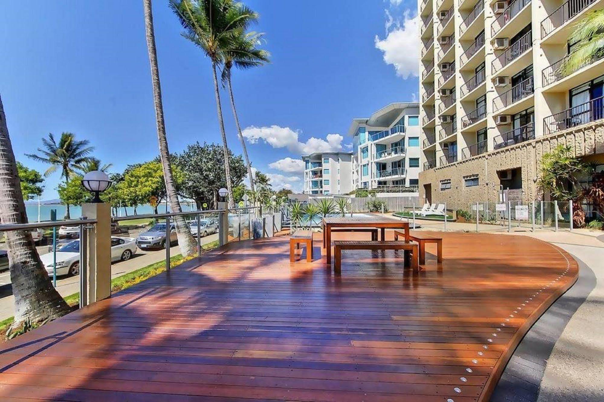 Aquarius On The Beach Townsville Exteriér fotografie
