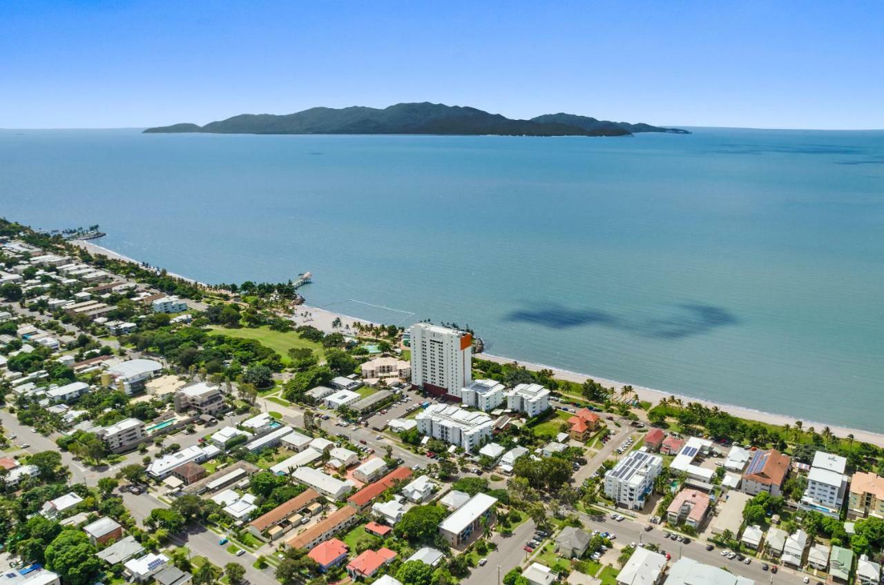 Aquarius On The Beach Townsville Exteriér fotografie
